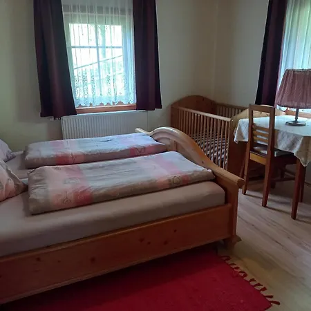Steurer Hof شقة